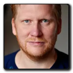 Fenn(black-mirror_2011)
