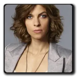 Jennifer(black-mirror_2011)