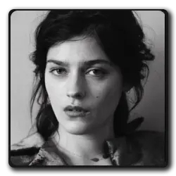 Toutes les infos sur Sara Sara(black-mirror_2011)