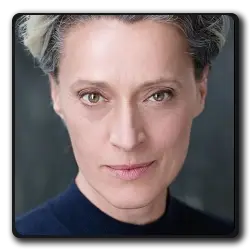 Télé Dr Atkinson(black-mirror_2011)