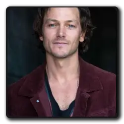 Toutes les infos sur John Young John Young(chief-of-war_2025)