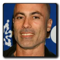 Javier Cruz(chuck_2007)