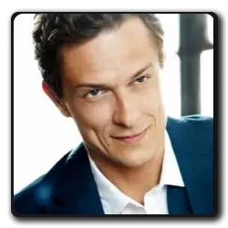 Toutes les infos sur James Balfour James Balfour(crossbones_2014)