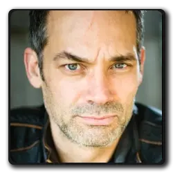 Toutes les infos sur Eddie Rothberg Eddie Rothberg(dc-s-legends-of-tomorrow_2016)