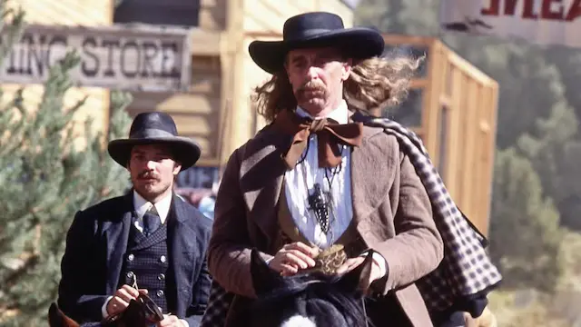 Consulter les informations sur l'épisode Deadwood