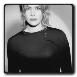 Mme Kurr(defiance_2013)