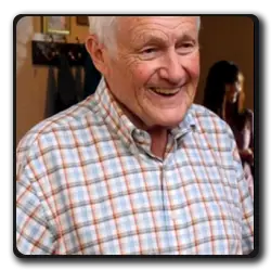 Roy Bender(desperate-housewives_2004)