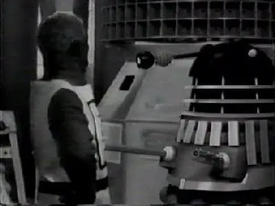 Couverture de l'album Le plan principal des Daleks - Partie 07 (la fête de Steven) Couverture de l'album Le plan principal des Daleks - Partie 07 (la fête de Steven)