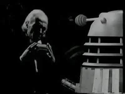 Consulter les informations sur l'épisode Le plan principal des Daleks - Partie 12 (la destruction du Temps)