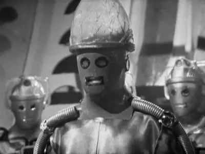 Consulter les informations sur l'épisode Le Tombeau des Cybermen - Partie 3
