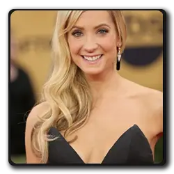 Anna Bates(downton-abbey_2010)