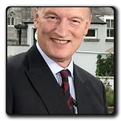Toutes les infos sur Lord Chamberlain Lord Chamberlain(downton-abbey_2010)