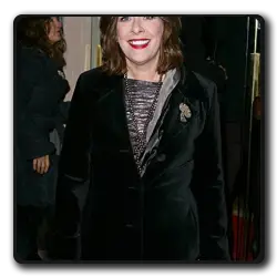 Toutes les infos sur Mme Hughes Mme Hughes(downton-abbey_2010)