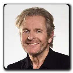 Toutes les infos sur Sir Anthony Strallan Sir Anthony Strallan(downton-abbey_2010)
