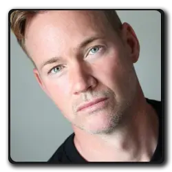 Toutes les infos sur Brady Whitfield Brady Whitfield(dresden-enquetes-paralleles_2007)