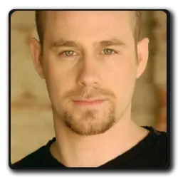 Toutes les infos sur Alec Cunningham Alec Cunningham(elementary_2012)
