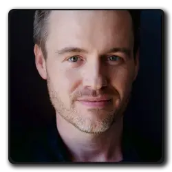 Toutes les infos sur Derek Casey Derek Casey(elementary_2012)