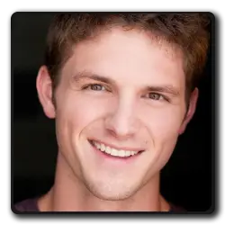 Toutes les infos sur Officier Hayes Officier Hayes(elementary_2012)