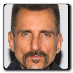 Toutes les infos sur Travis Hardwick Travis Hardwick(elementary_2012)