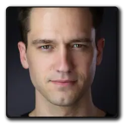Officier Cliff Locke(evil_2019)