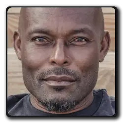 Pierre Lyon(extant_2014)