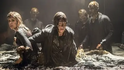Consulter les informations sur l'épisode Une bande de vautours