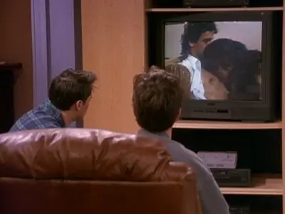 Consulter les informations sur l'épisode Celui qui avait la chaîne porno