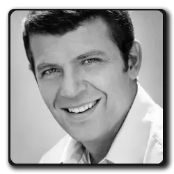 Toutes les infos sur Dr Donald Mortinson Dr Donald Mortinson(galactica-1980_1980)