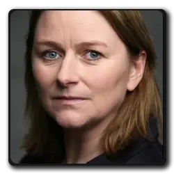 Fiona Legge(ghosts_2019)