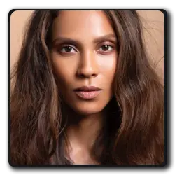 Toutes les infos sur Larissa Diaz Larissa Diaz(gotham_2014)