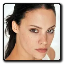 Toutes les infos sur Annie Annie(hemlock-grove_2013)