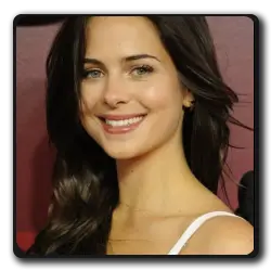 Jenny Fredericks(hemlock-grove_2013)