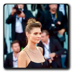 Toutes les infos sur Laura Laura(how-i-met-your-mother_2005)