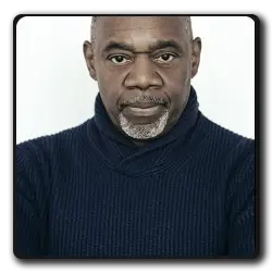 Toutes les infos sur Whitaker Whitaker(i-am-not-okay-with-this_2020)