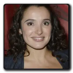 Toutes les infos sur Manon Manon(l-amour-presque-parfait_2022)