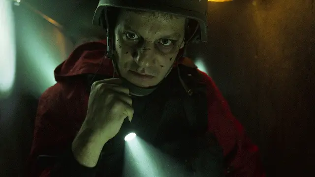 Consulter les informations sur l'épisode La Casa De Papel Frapper le QG