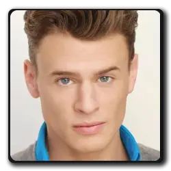 Toutes les infos sur Derek Boyd Derek Boyd(la-fete-a-la-maison-20-ans-apres_2016)