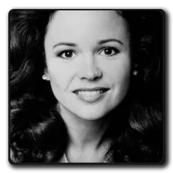 Toutes les infos sur Vicki Larson Vicki Larson(la-fete-a-la-maison-20-ans-apres_2016)
