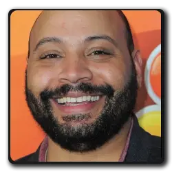 Toutes les infos sur Conrad Chisholm Conrad Chisholm(la-folle-histoire-du-monde-ii_2023)