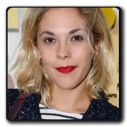 Officier Clara(la-guerre-des-mondes_2019)