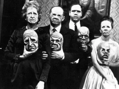 Couverture de l'album Les masques Couverture de l'album Les masques