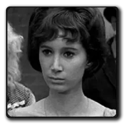 Toutes les infos sur Evie Evie(la-quatrieme-dimension_1955)