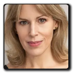 Mlle Davies(les-voyageurs-du-temps_2016)