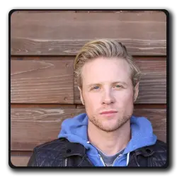 Toutes les infos sur Zach Morstein Zach Morstein(lie-to-me_2009)
