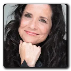 Lois Epstein(manhunt_2017)