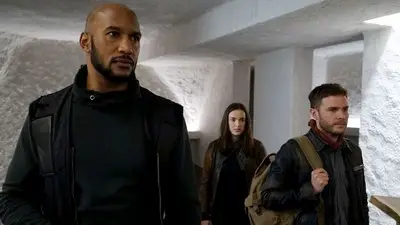 Consulter les informations sur l'épisode Le Depart h265