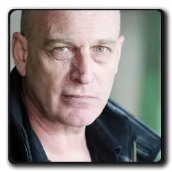 Toutes les infos sur Magnus Clifford Magnus Clifford(surrealestate_2021)