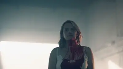 Consulter les informations sur l'épisode June