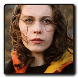 Kat Crichton(the-island_2025)