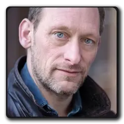 Professeur Molnar(the-terminal-list-dark-wolf_2025)